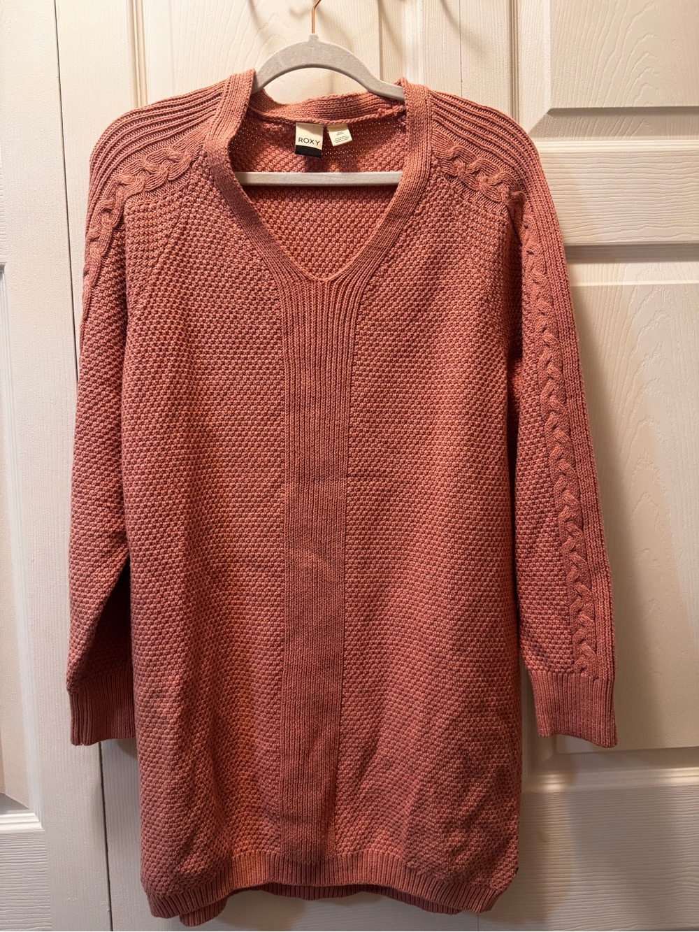 Roxy Dusty Rose V-Neck Cable Sleeve Sweater